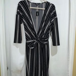 Express Faux Wrap striped jumpsuit Sz M Surplice Twist Front V Neck New